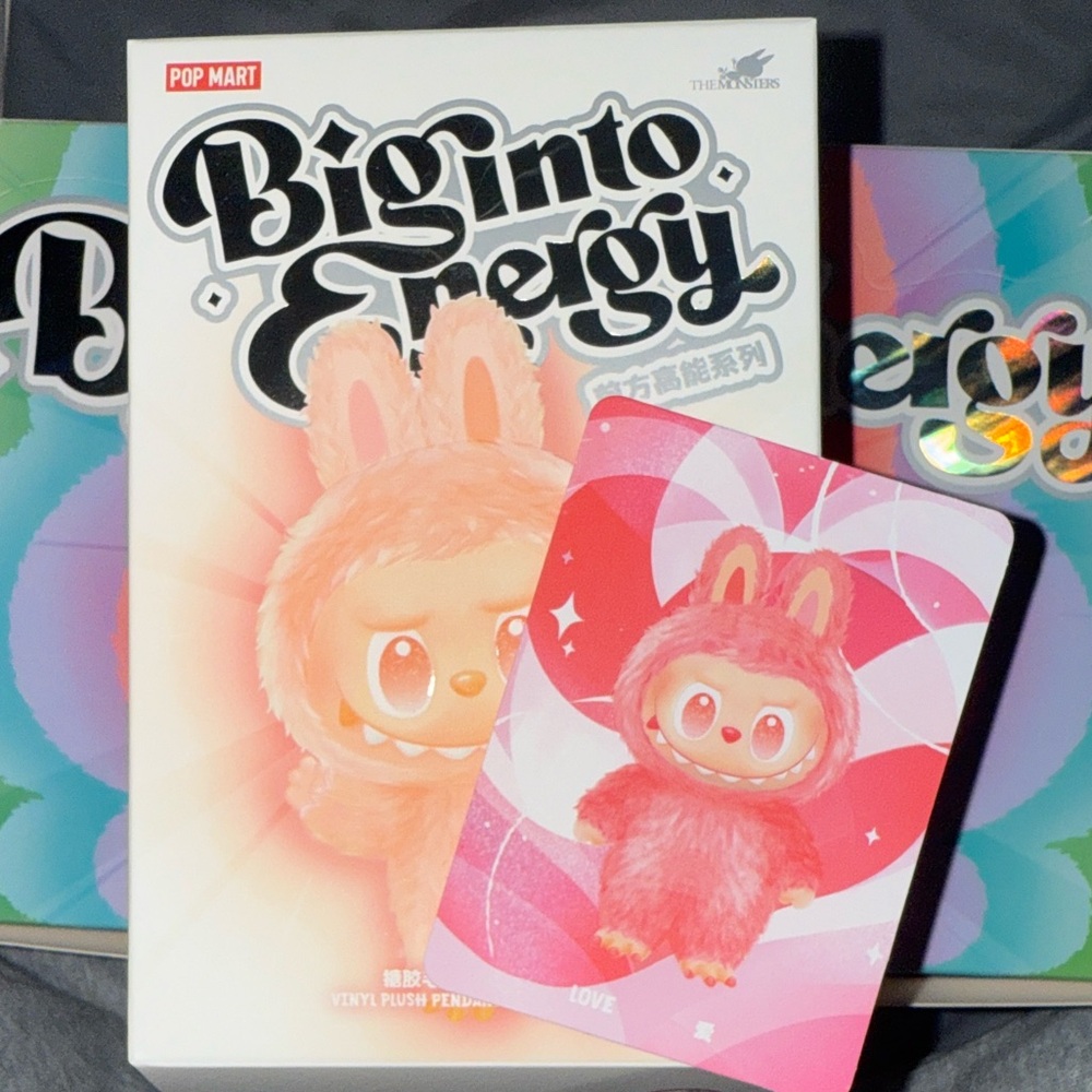 LABUBU Pop Mart Biginto Energy Bunny Figure